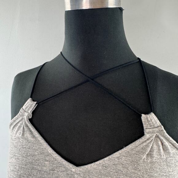 Bella Luxx Heather Gray Top Stretch Halter Neck Sleeveless Pullover Size Small S - Picture 3 of 6